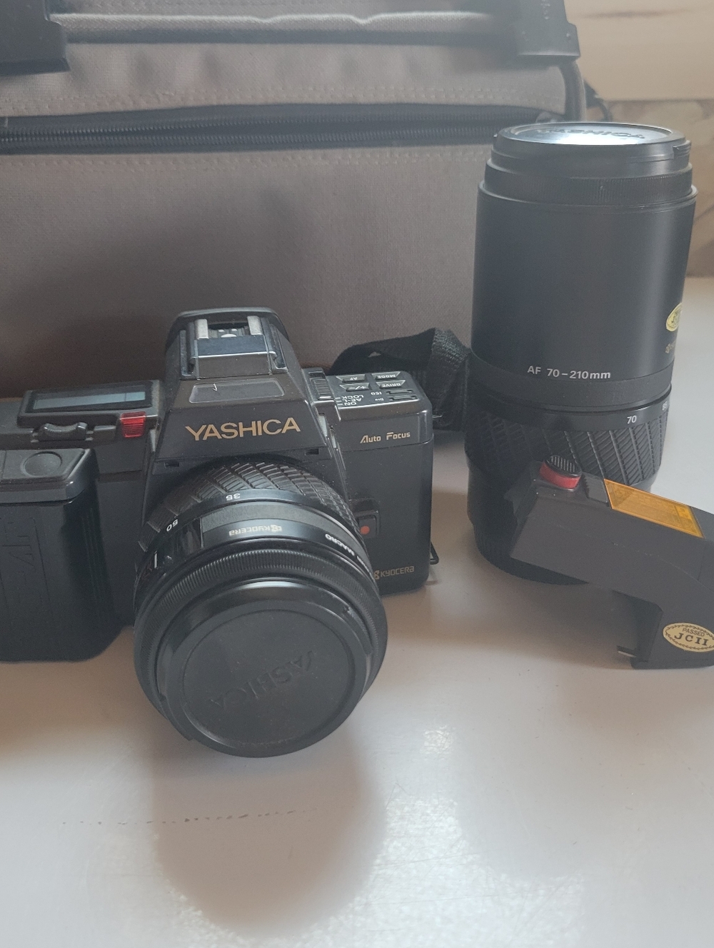 Yashica Black Film SLR Camera with Black 70-210mm Lens(DW)